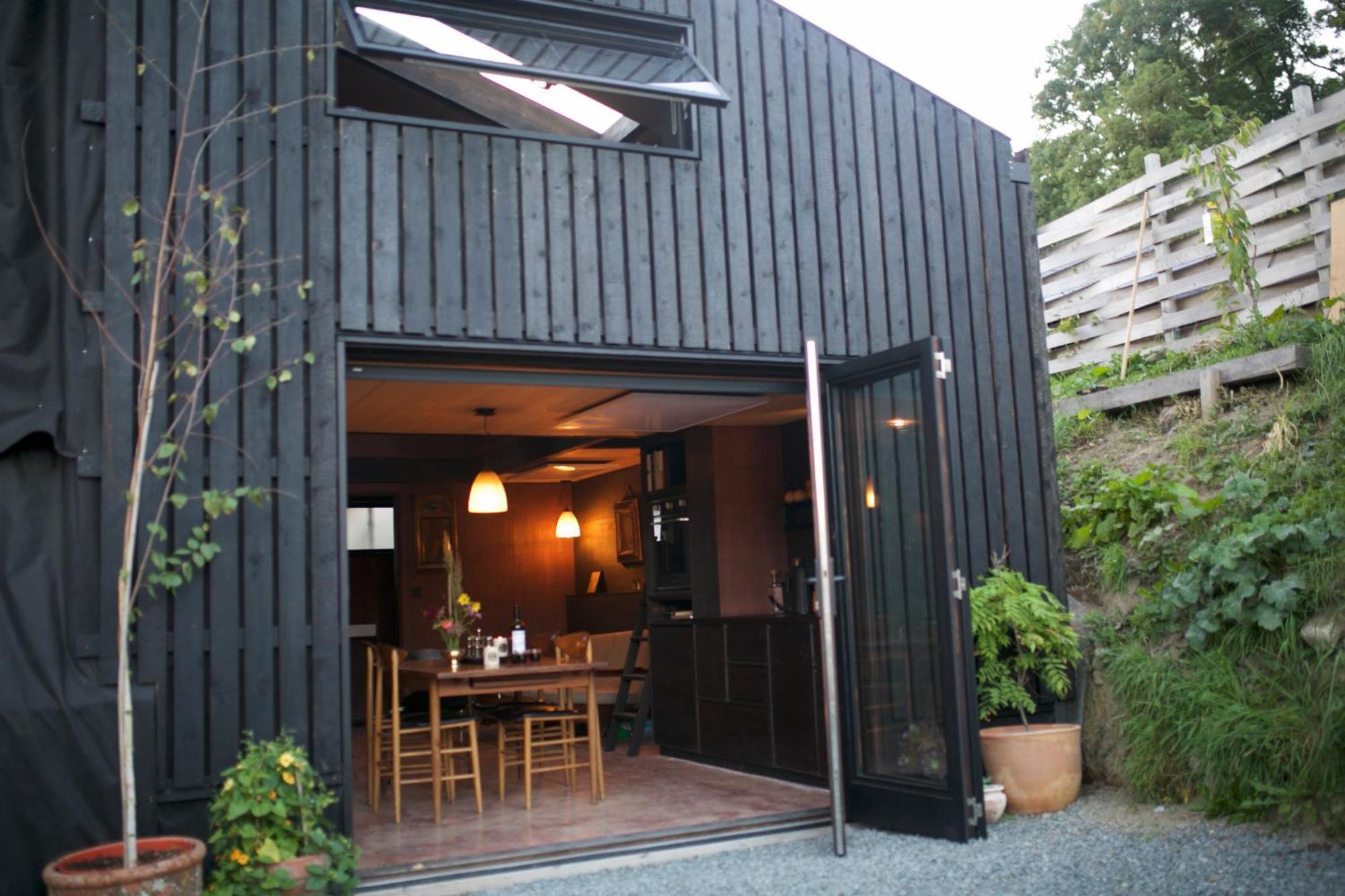 Two Unique Wrapped In Beautiful Welsh Scenery Apartment Presteigne